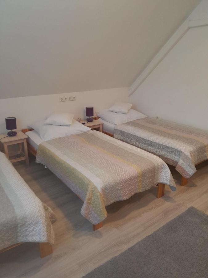 Lila Fuge Apartman Apartment Balatonfured Luaran gambar