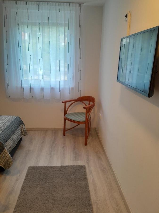 Lila Fuge Apartman Apartment Balatonfured Luaran gambar
