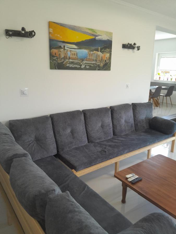 Lila Fuge Apartman Apartment Balatonfured Luaran gambar