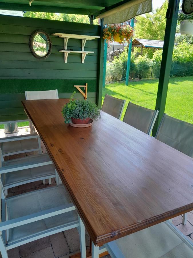 Lila Fuge Apartman Apartment Balatonfured Luaran gambar