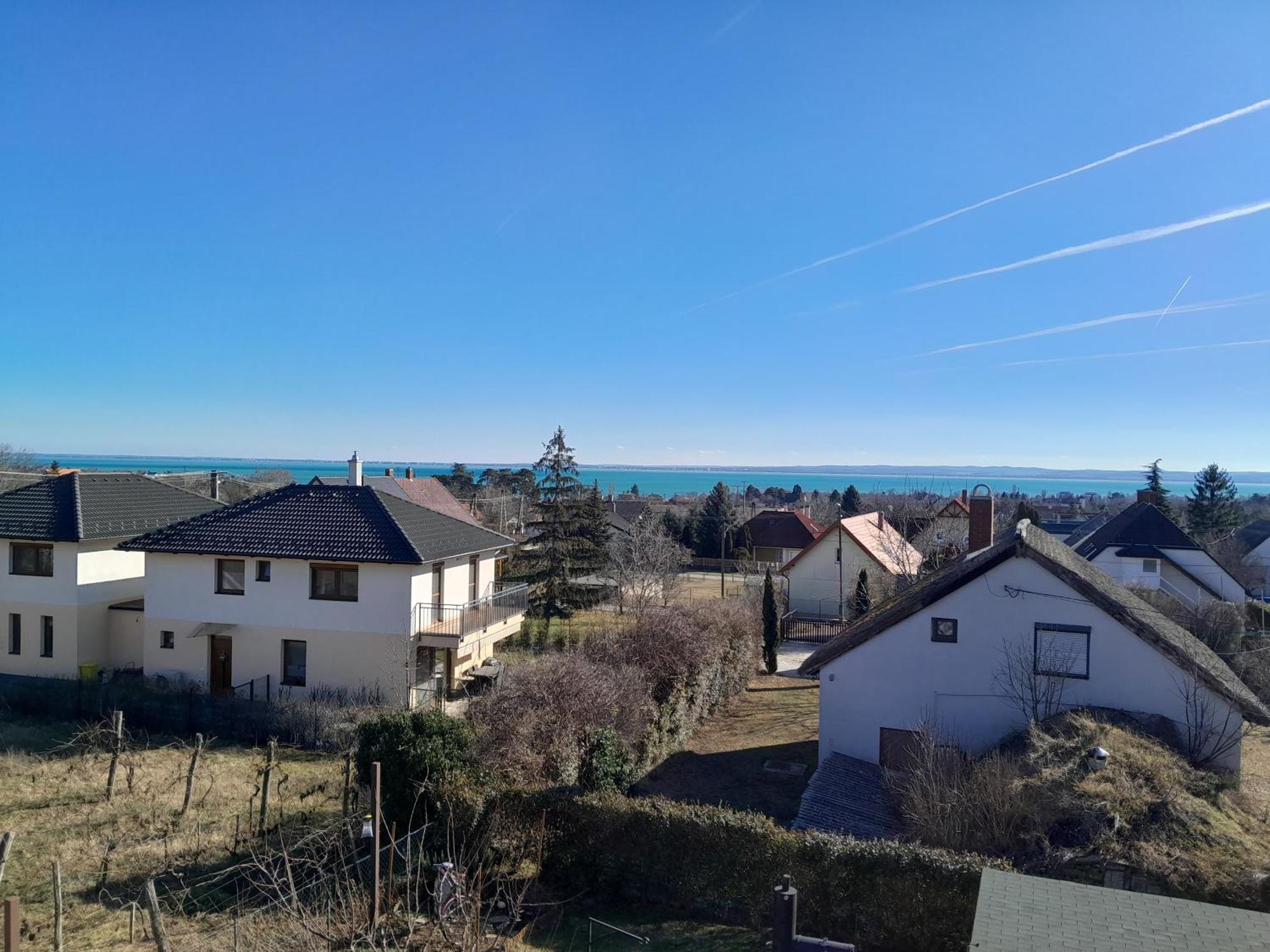 Lila Fuge Apartman Apartment Balatonfured Luaran gambar