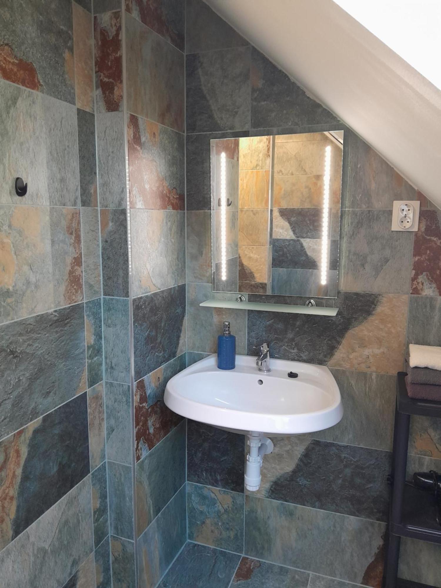 Lila Fuge Apartman Apartment Balatonfured Luaran gambar