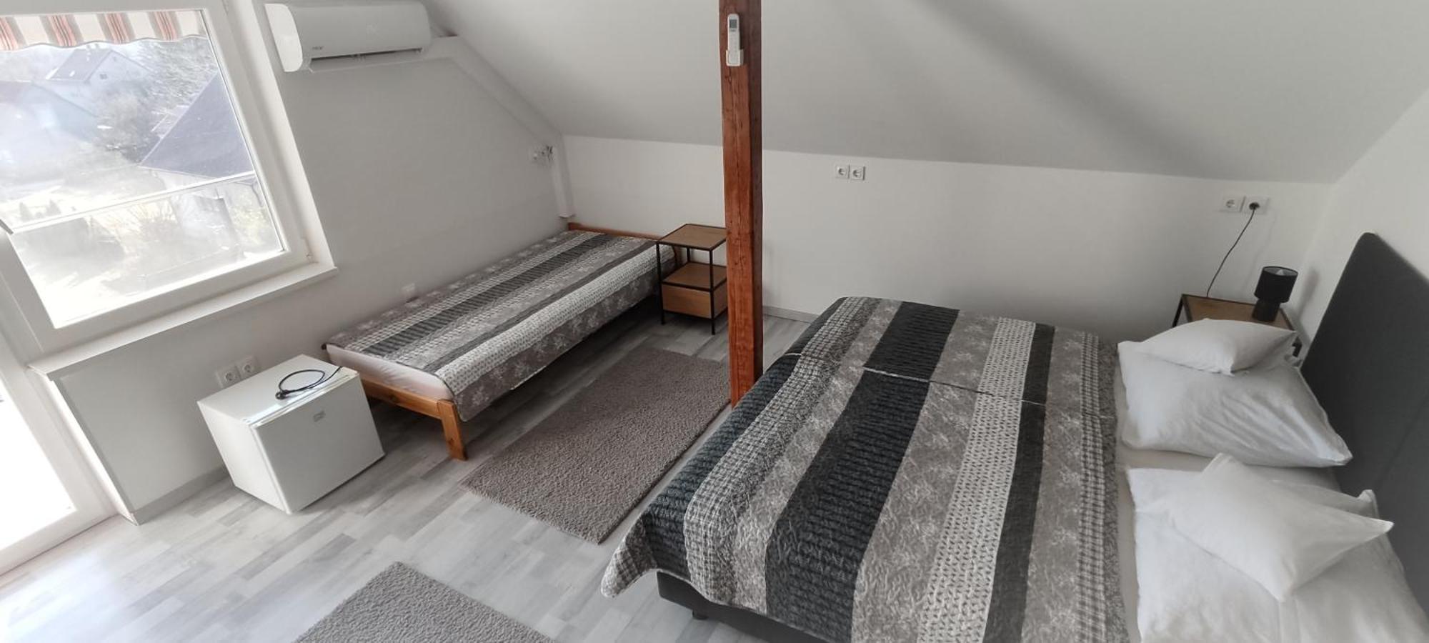 Lila Fuge Apartman Apartment Balatonfured Luaran gambar